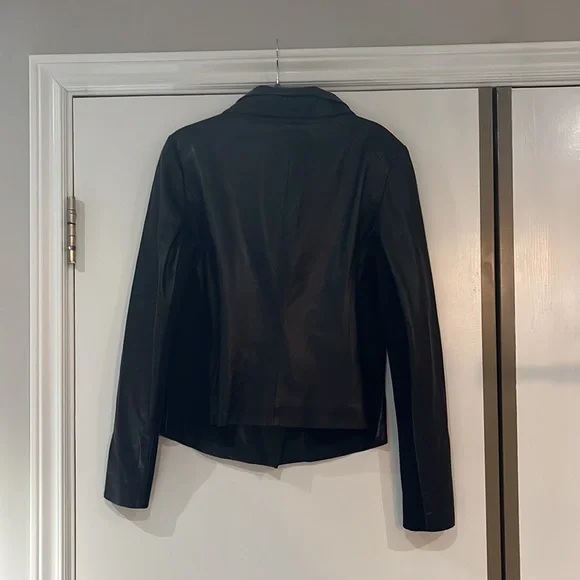 Motto Jacket - Picture 5 of 7